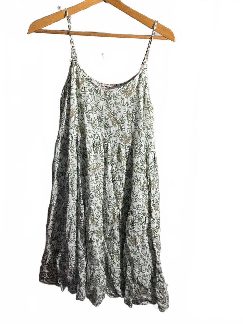 Camellia White and Green Floral Botanical Tiered Spaghetti Strap Dress M